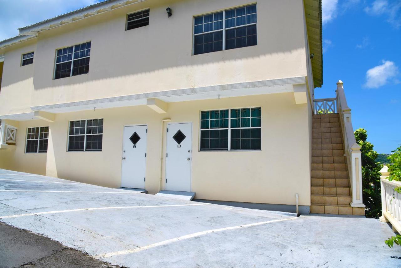 Bascombe Apartments Kingstown Bagian luar foto